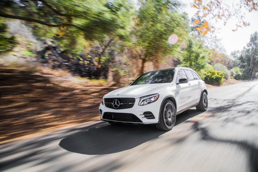  Mercedes-AMG GLC43 4Matic 2016 года  (NA) (фото 2 из 20)